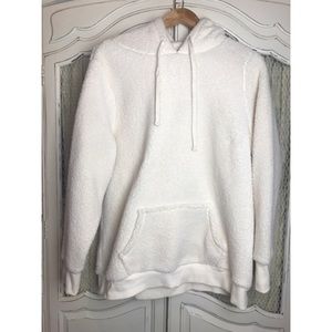 Fluffy cloud like hoodie - never worn